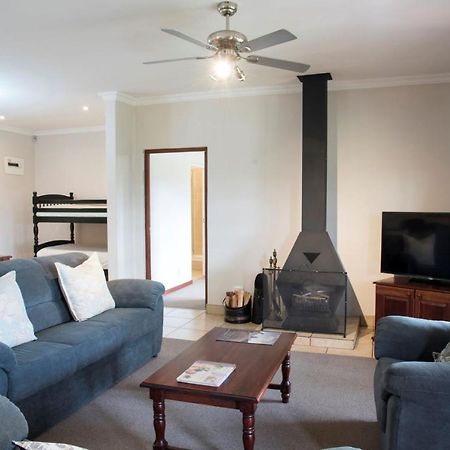 Lions River Country Cottages エクステリア 写真