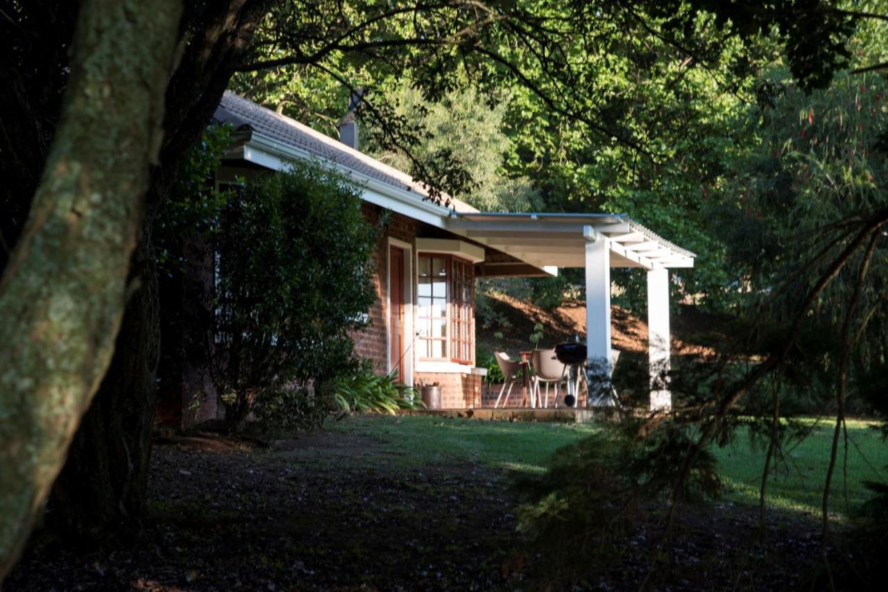 Lions River Country Cottages エクステリア 写真
